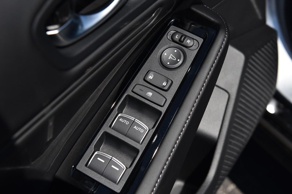 Honda Accord Hybrid Vehicle Image 08