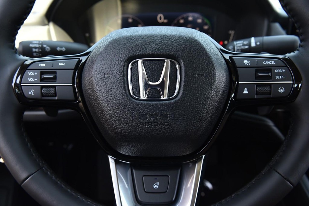 Honda Accord Hybrid Vehicle Image 19