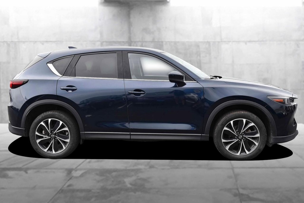 Mazda CX-5 Vehicle Image 05