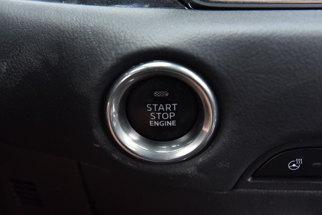 Mazda CX-5 Vehicle Image 14