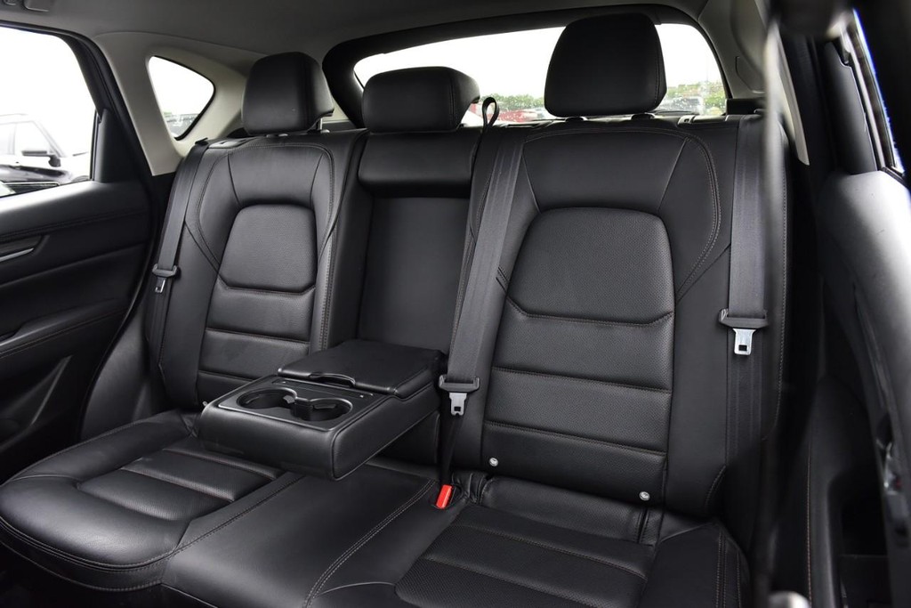 Mazda CX-5 Vehicle Image 22