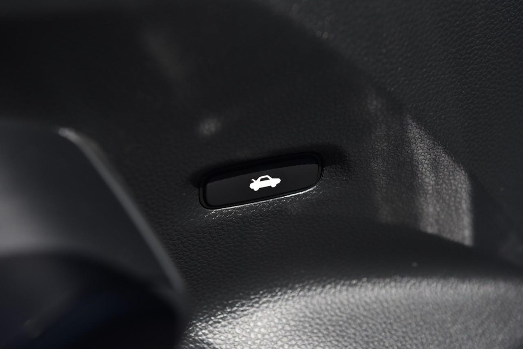 Honda Civic Sedan Vehicle Image 09