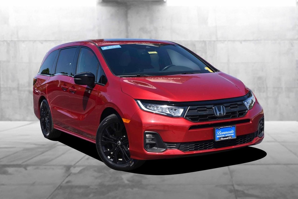 Honda Odyssey Vehicle Full-screen Gallery Image 2