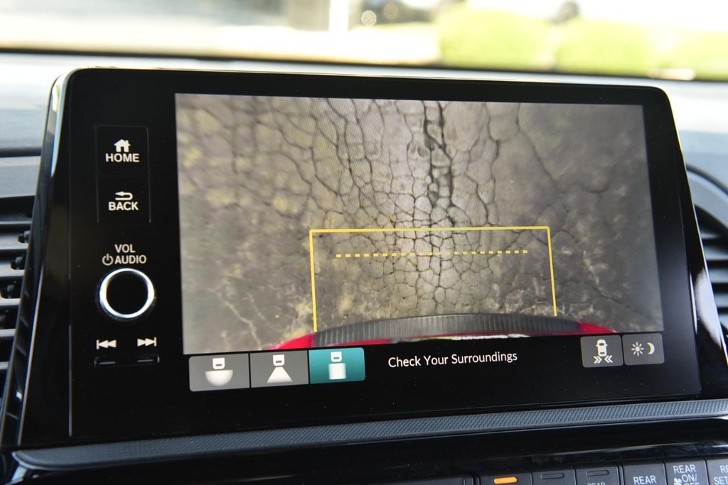 Honda Odyssey Vehicle Full-screen Gallery Image 14