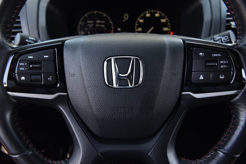 Honda Odyssey Vehicle Full-screen Gallery Image 20