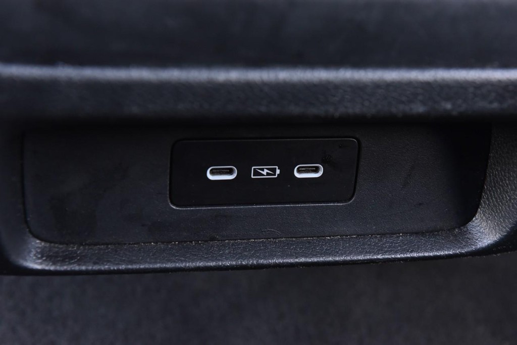 Honda Odyssey Vehicle Full-screen Gallery Image 26