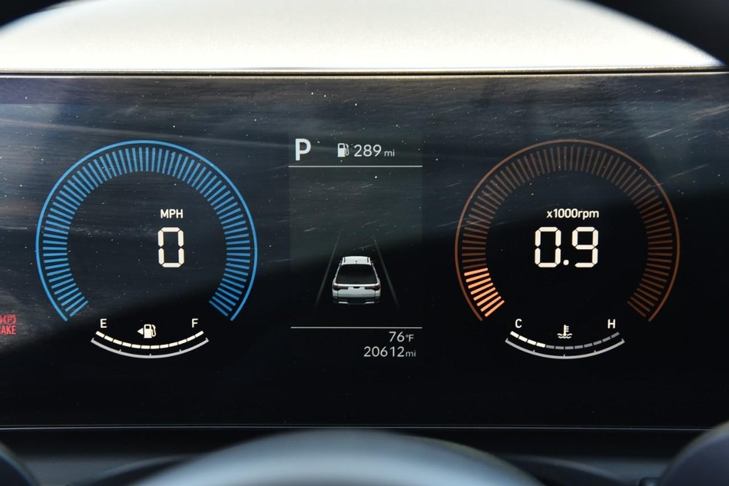 Hyundai Santa Cruz Vehicle Full-screen Gallery Image 12