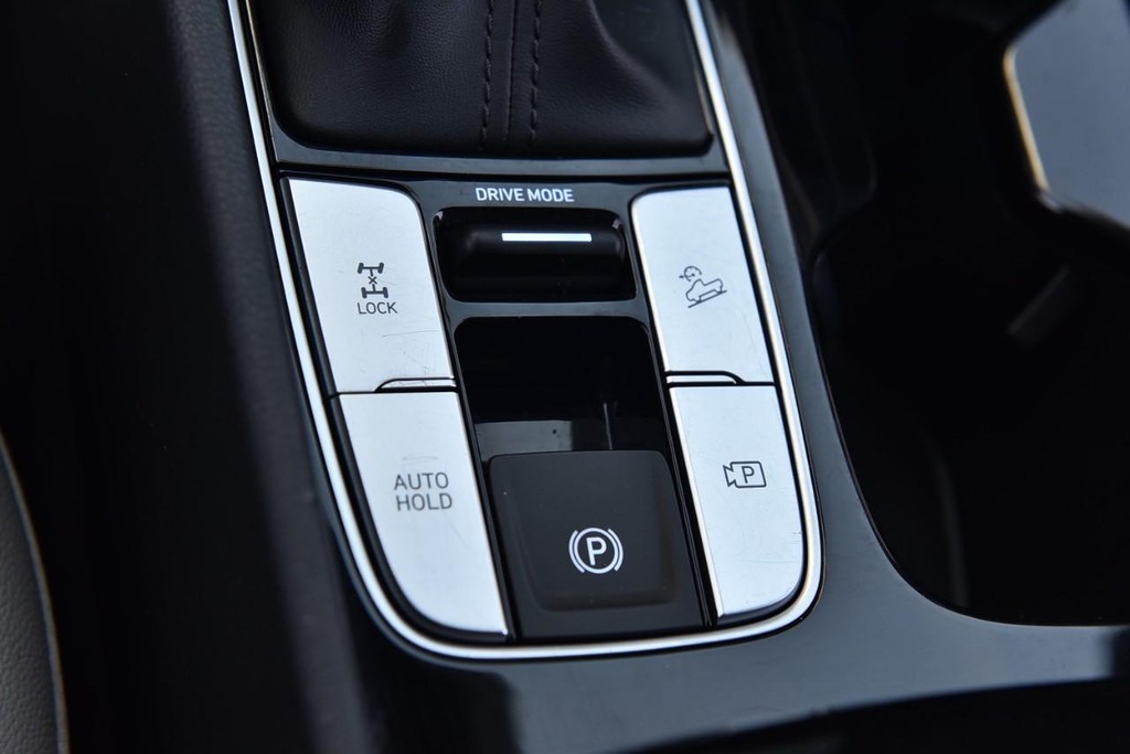 Hyundai Santa Cruz Vehicle Full-screen Gallery Image 18