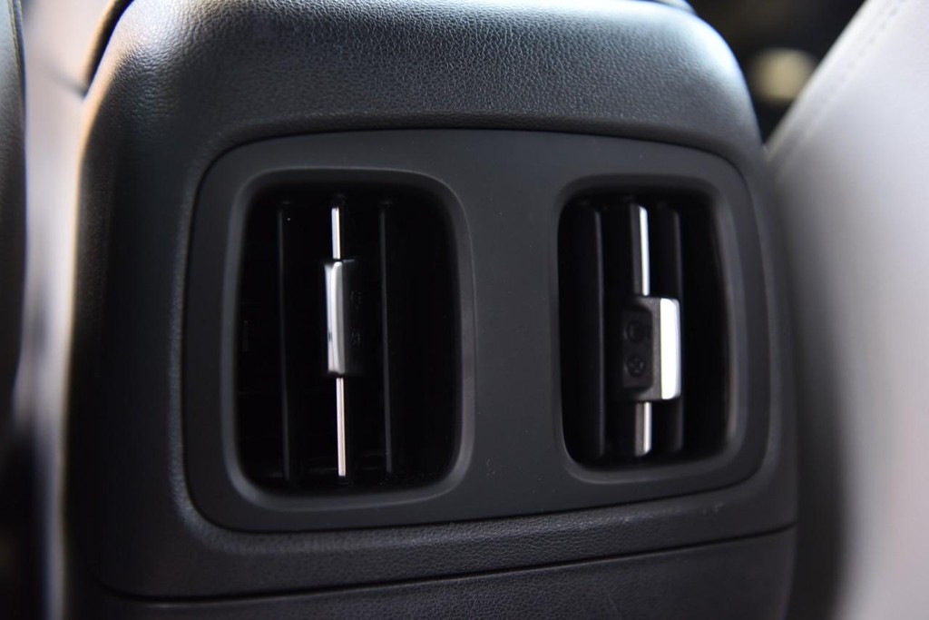 Hyundai Santa Cruz Vehicle Full-screen Gallery Image 23