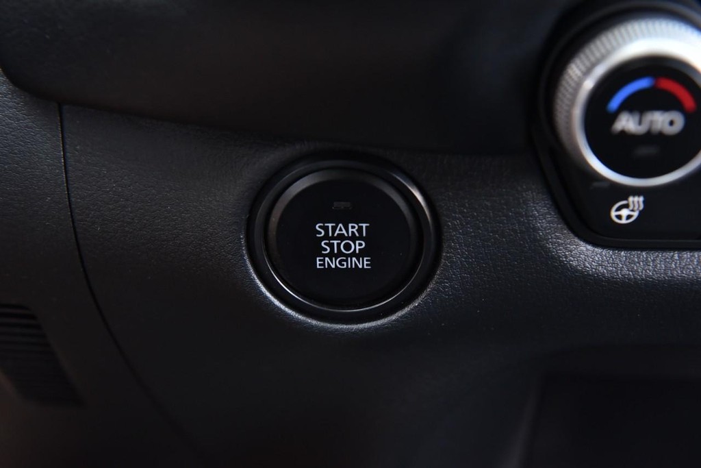 Mazda CX-50 Vehicle Image 16