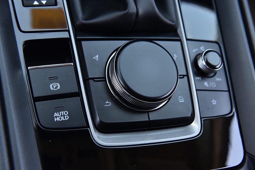 Mazda CX-50 Vehicle Image 17