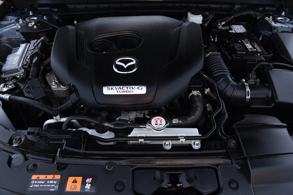 Mazda CX-50 Vehicle Image 28