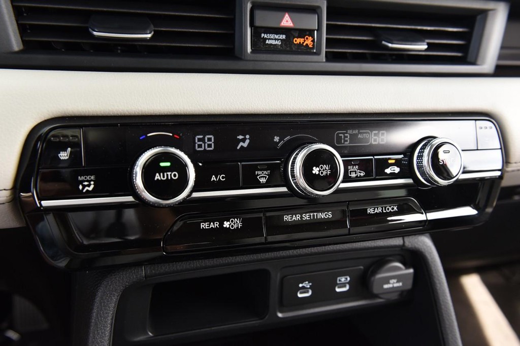 Honda Pilot Vehicle Image 16