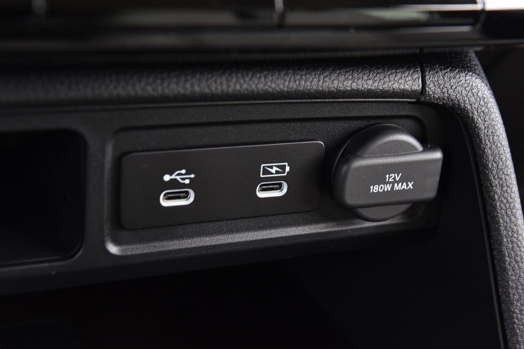 Honda Pilot Vehicle Image 17