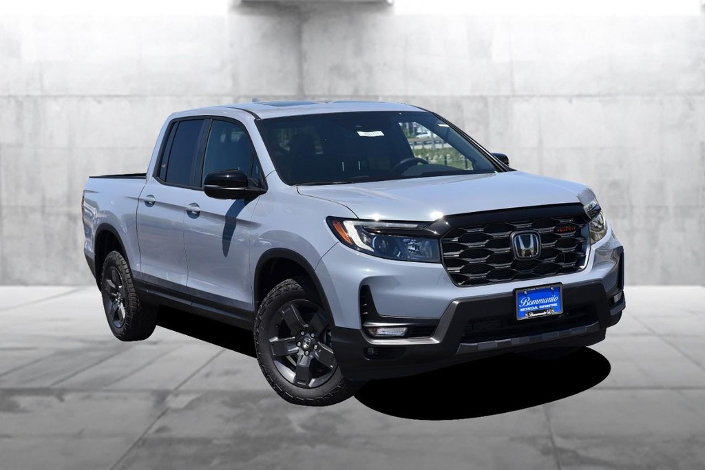 Honda Ridgeline Vehicle Image 02