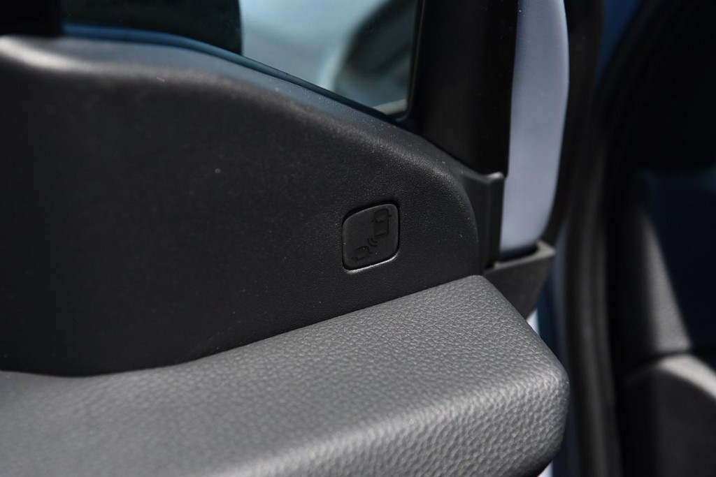 Honda Ridgeline Vehicle Image 12