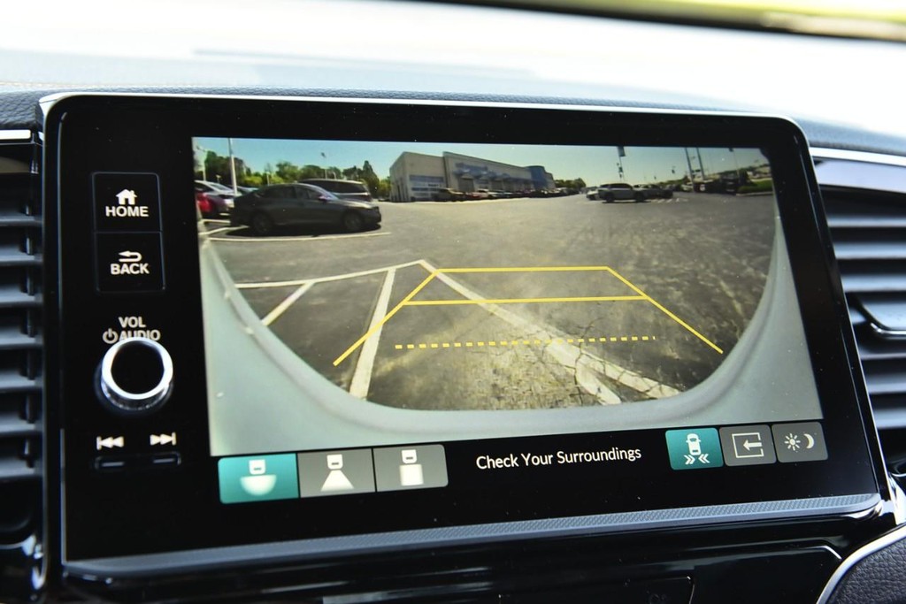 Honda Ridgeline Vehicle Image 15