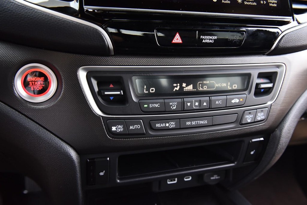 Honda Ridgeline Vehicle Image 18
