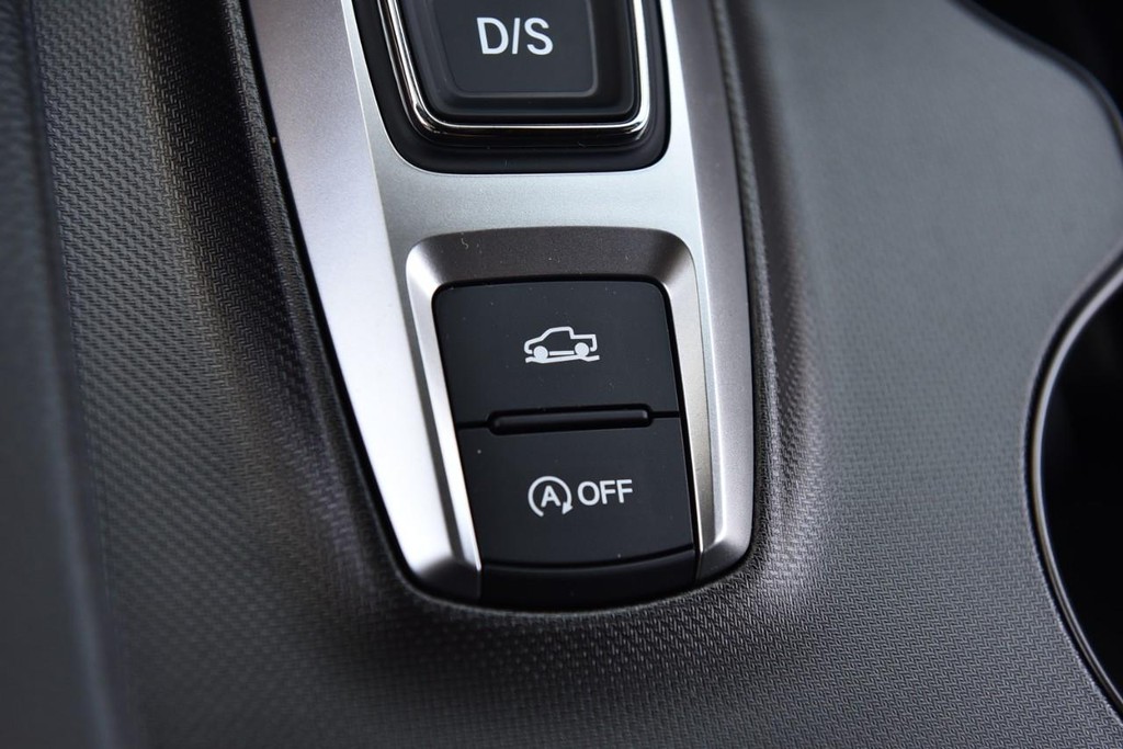 Honda Ridgeline Vehicle Image 22
