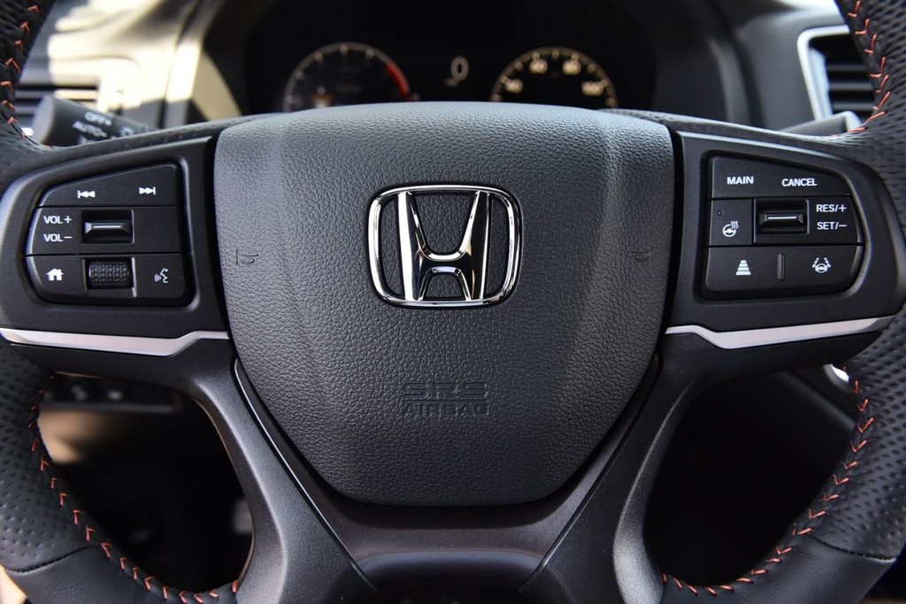 Honda Ridgeline Vehicle Image 24