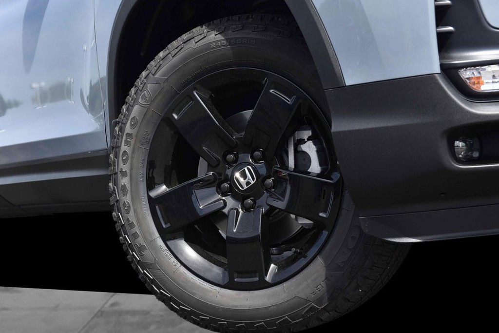 Honda Ridgeline Vehicle Image 03