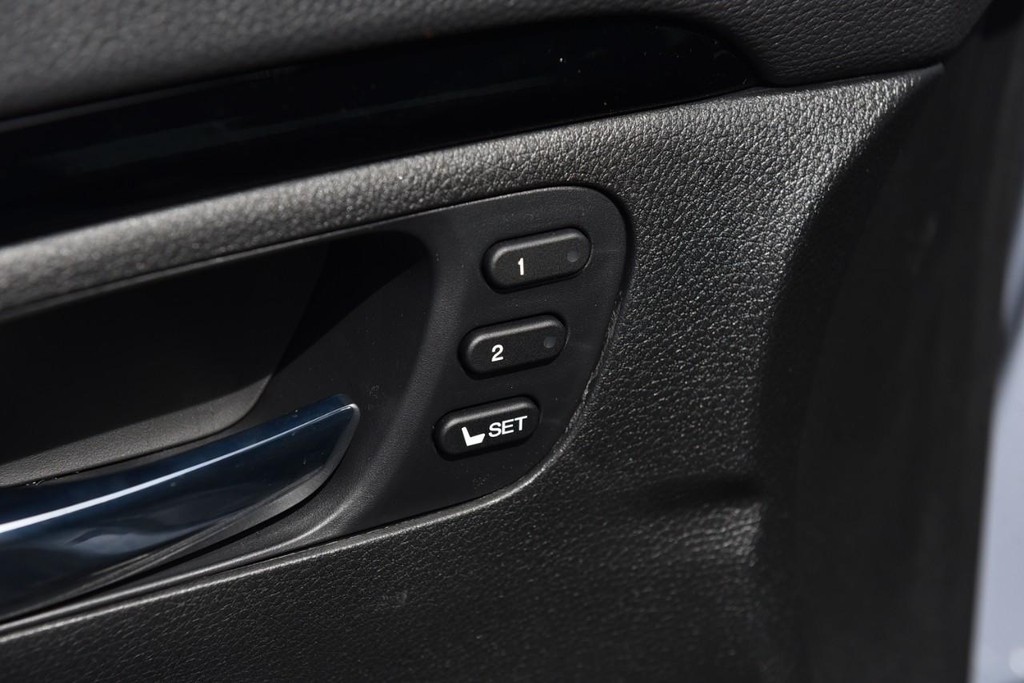 Honda Ridgeline Vehicle Image 11