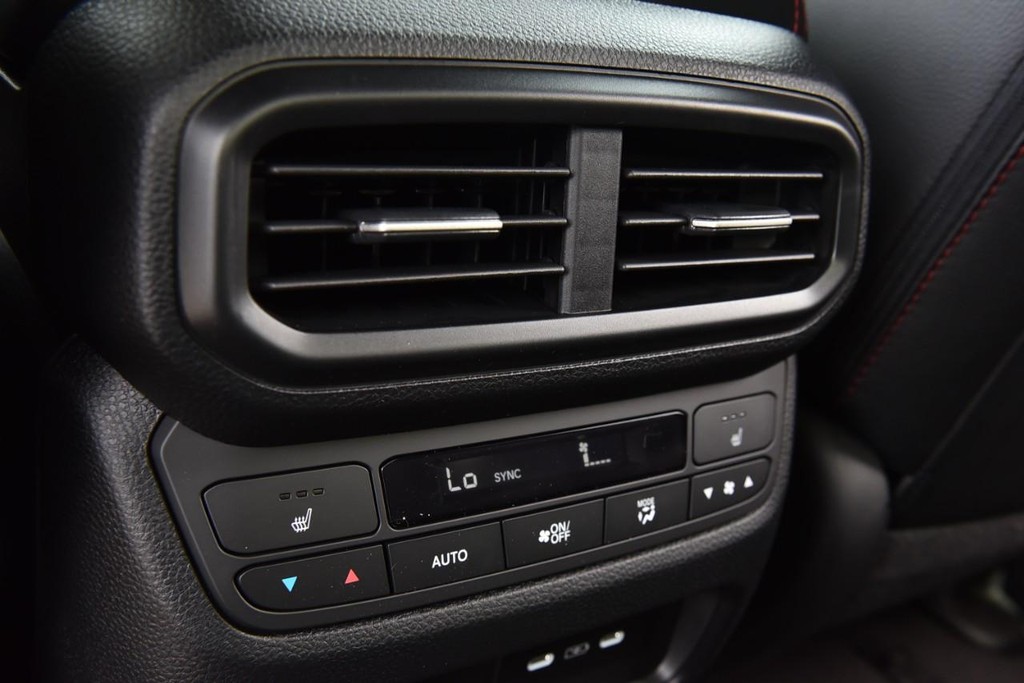 Honda Ridgeline Vehicle Image 29