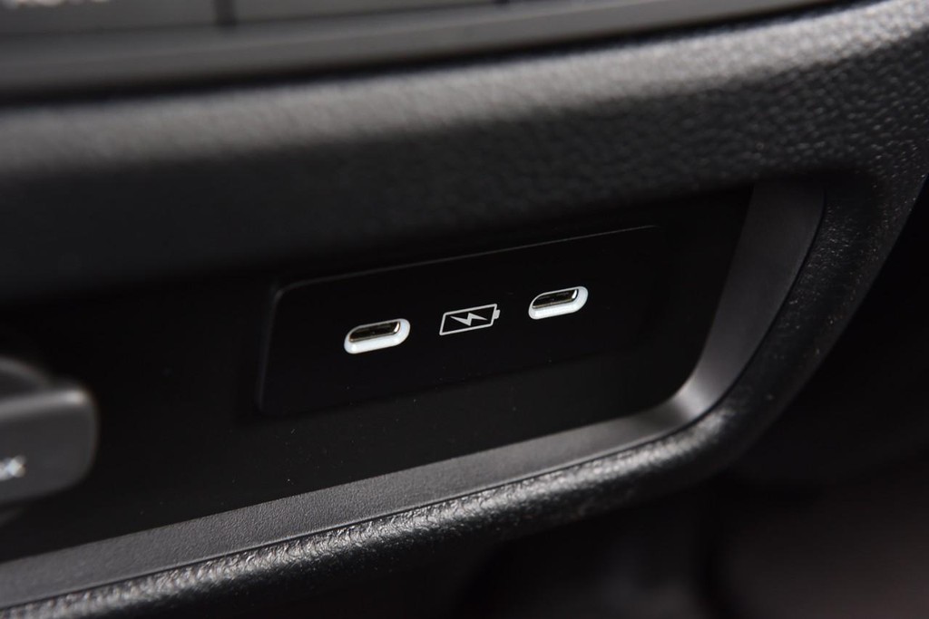 Honda Ridgeline Vehicle Image 30