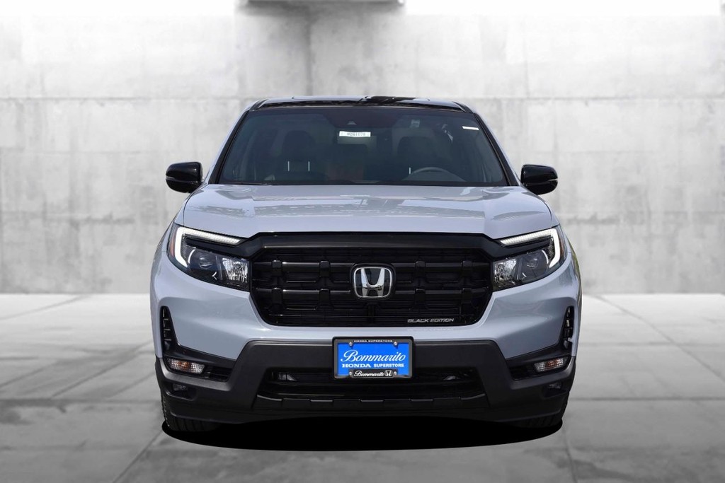 Honda Ridgeline Vehicle Image 04
