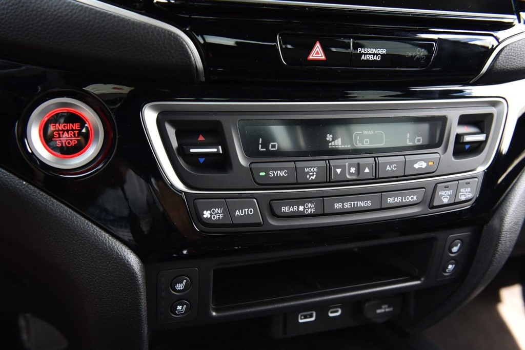 Honda Ridgeline Vehicle Image 18