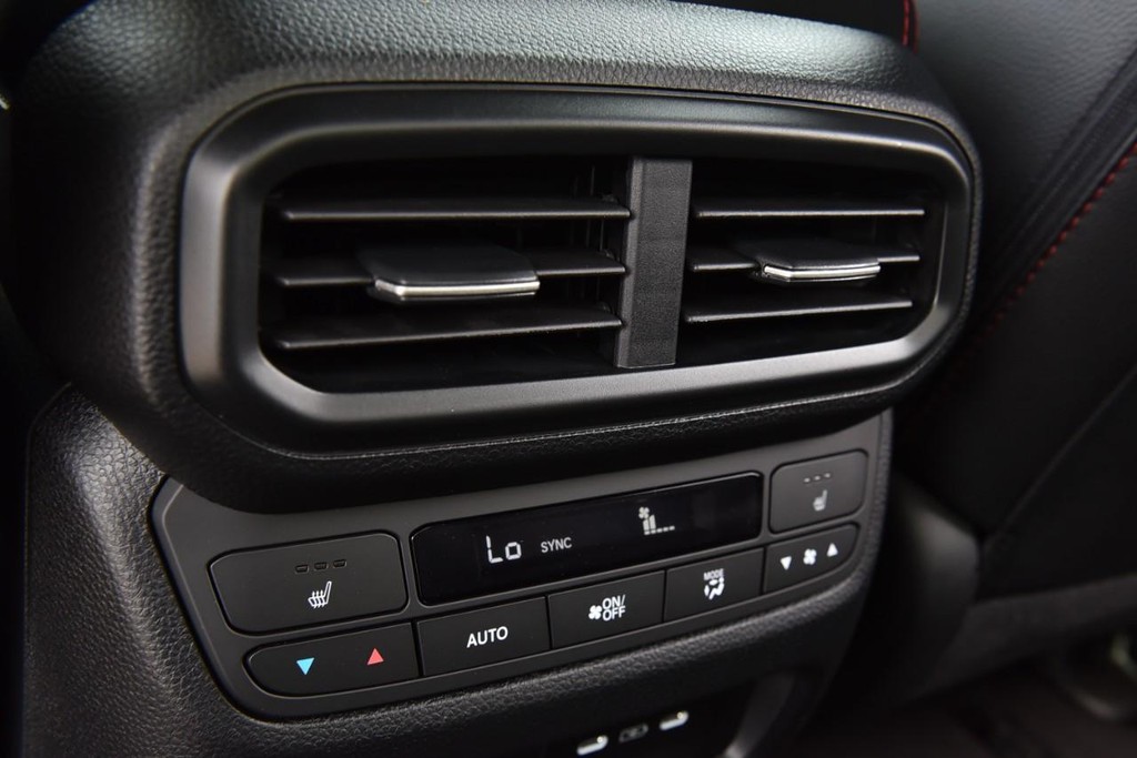 Honda Ridgeline Vehicle Image 29