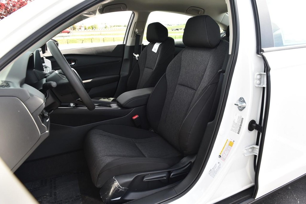 Honda Accord Sedan Vehicle Image 19