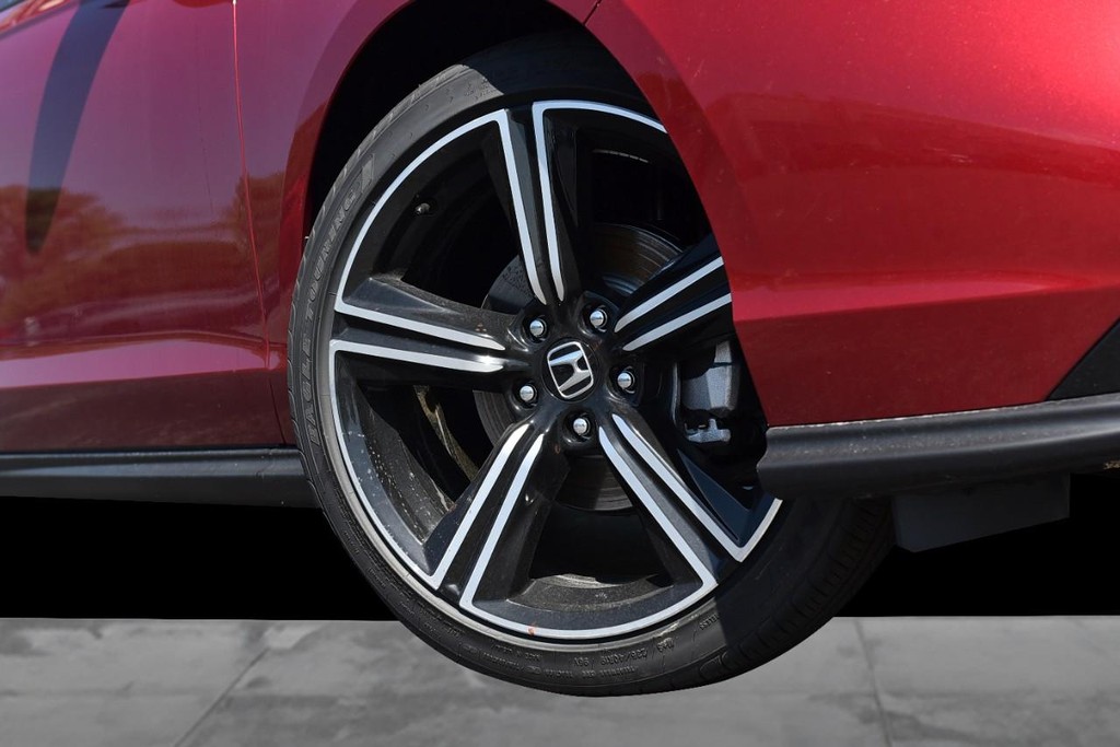 Honda Accord Sedan Vehicle Image 03