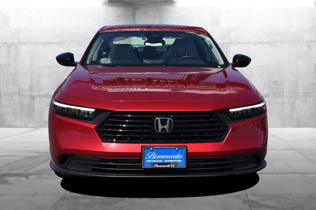 Honda Accord Sedan Vehicle Image 04