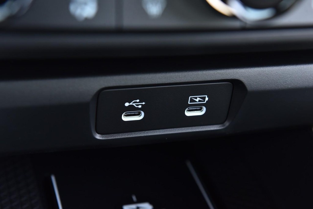 Honda Accord Sedan Vehicle Image 15