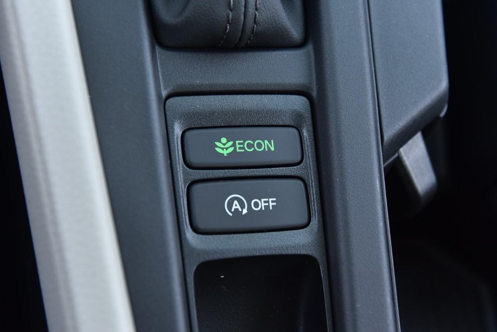 Honda Accord Sedan Vehicle Image 17