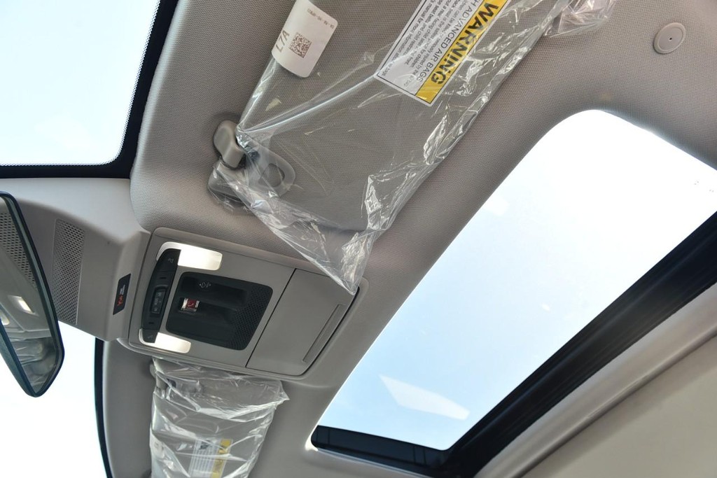 Honda Accord Sedan Vehicle Image 22