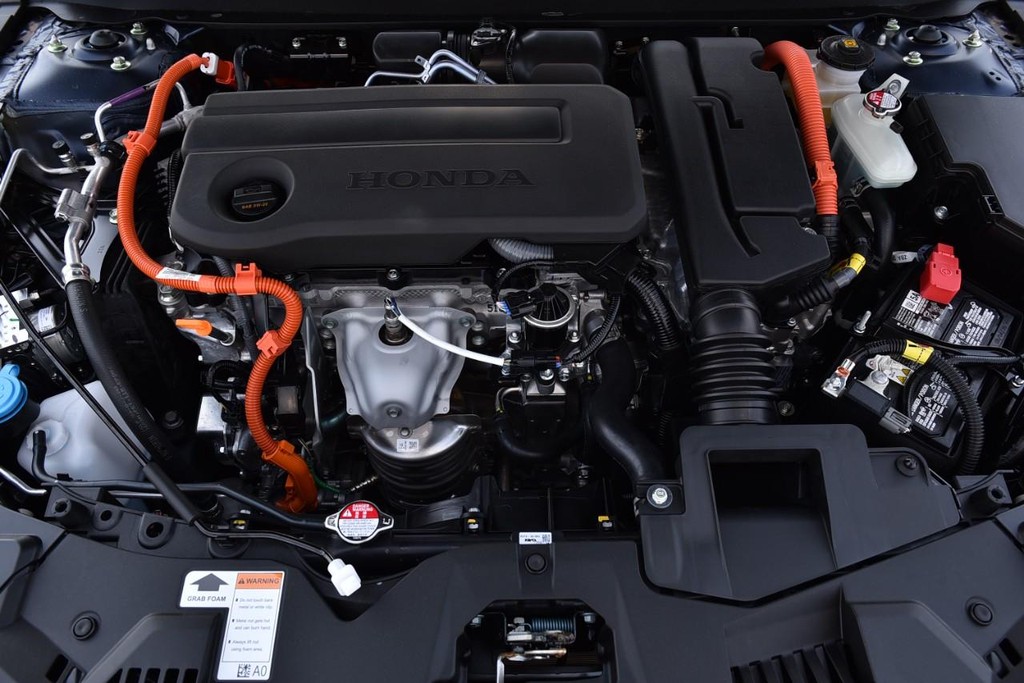 Honda Accord Hybrid Vehicle Image 28