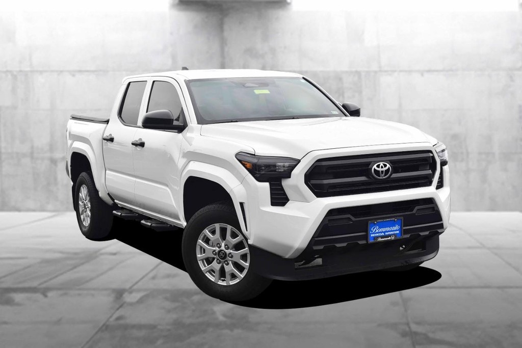 Toyota Tacoma 4WD Vehicle Image 02