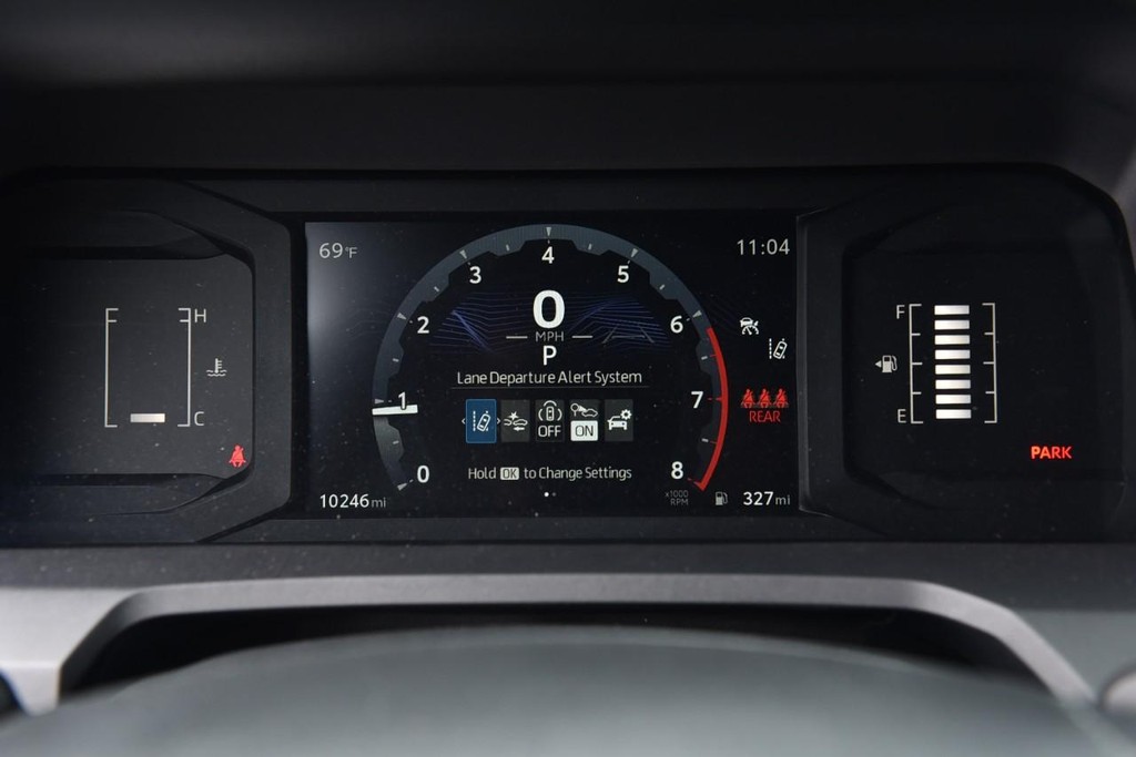 Toyota Tacoma 4WD Vehicle Image 10