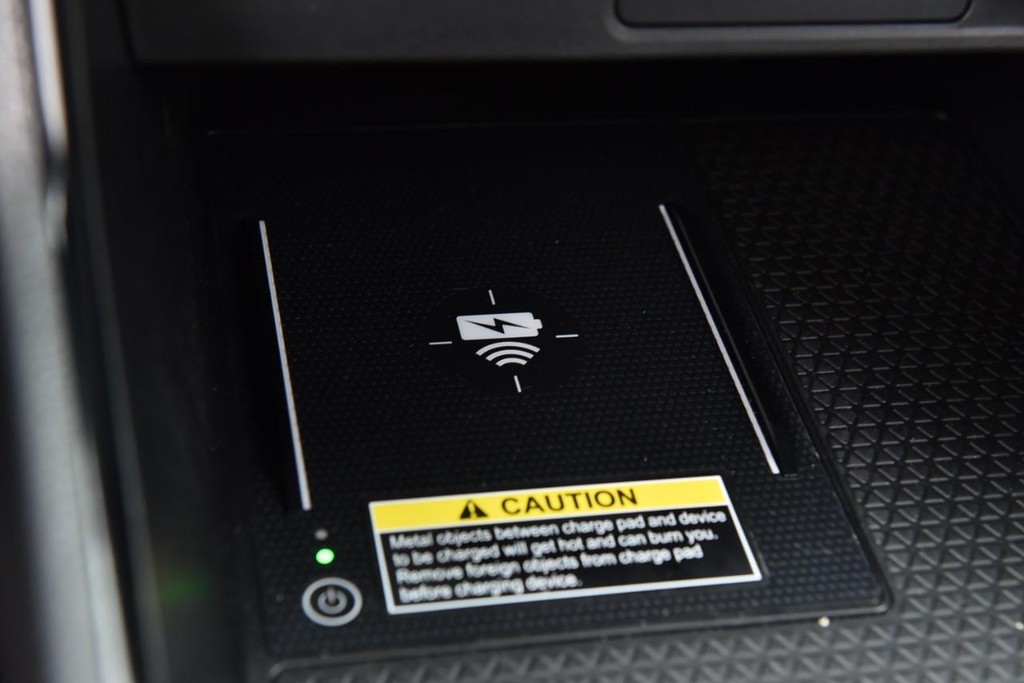 Honda CR-V Vehicle Image 18
