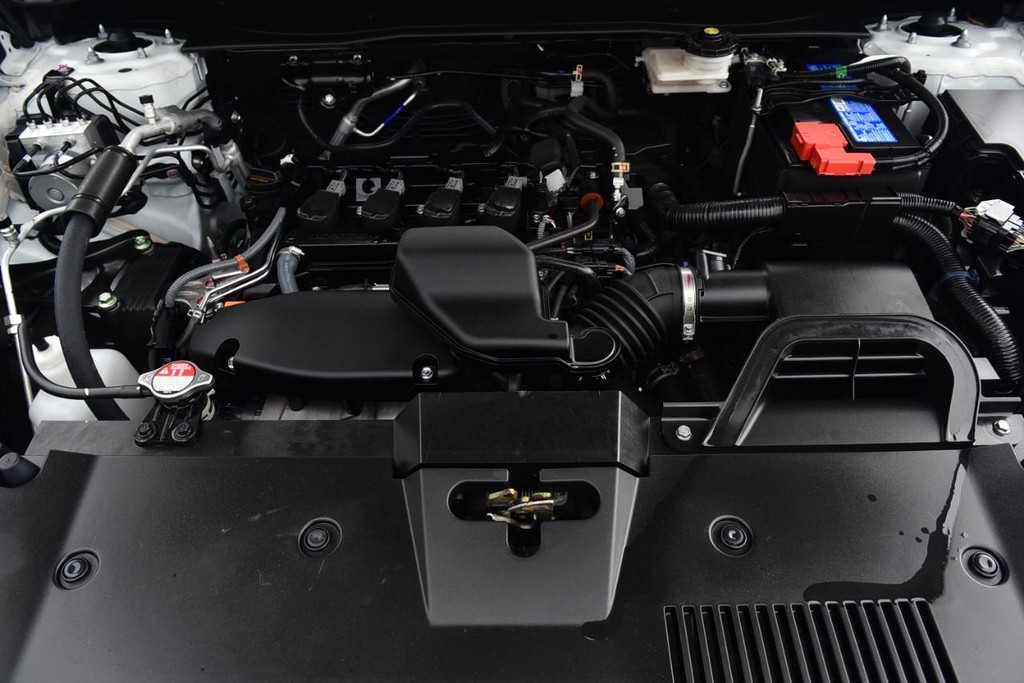 Honda CR-V Vehicle Image 30