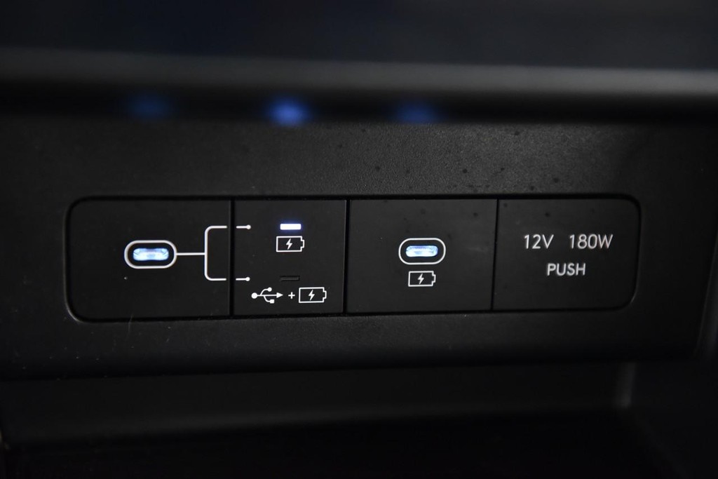 Hyundai Sonata Vehicle Image 15