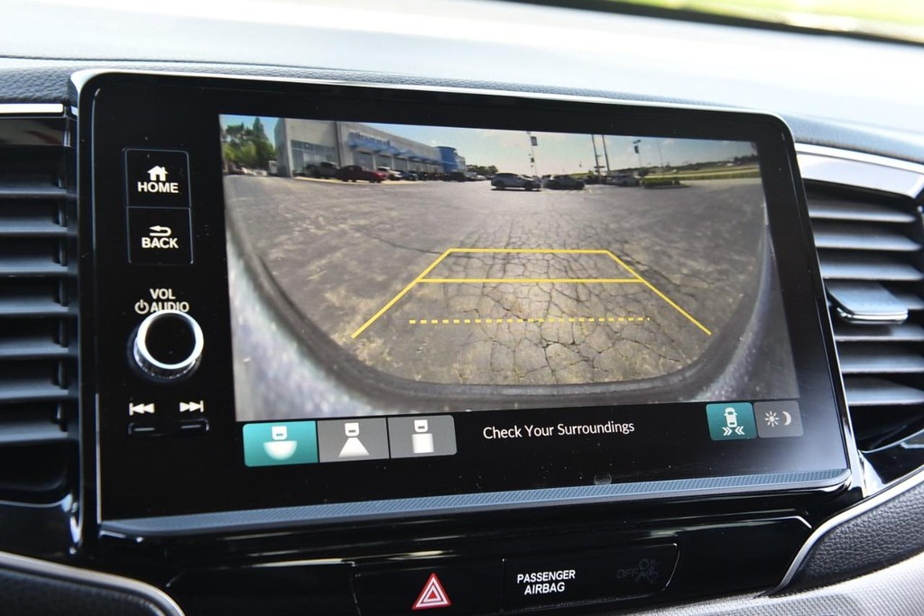 Honda Ridgeline Vehicle Image 15