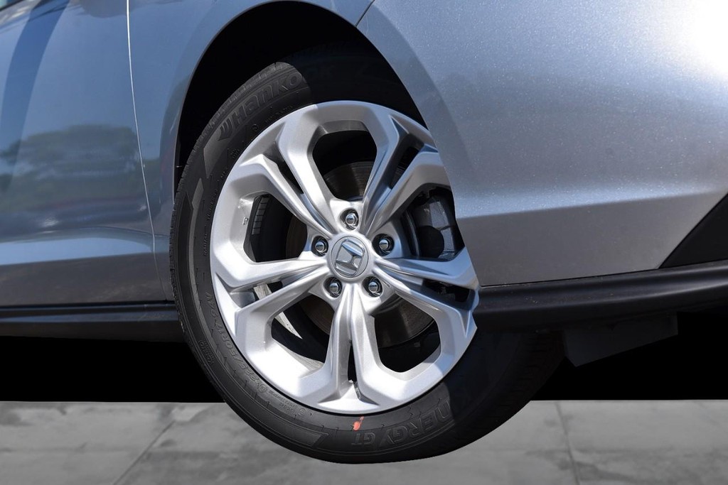 Honda Accord Sedan Vehicle Image 03