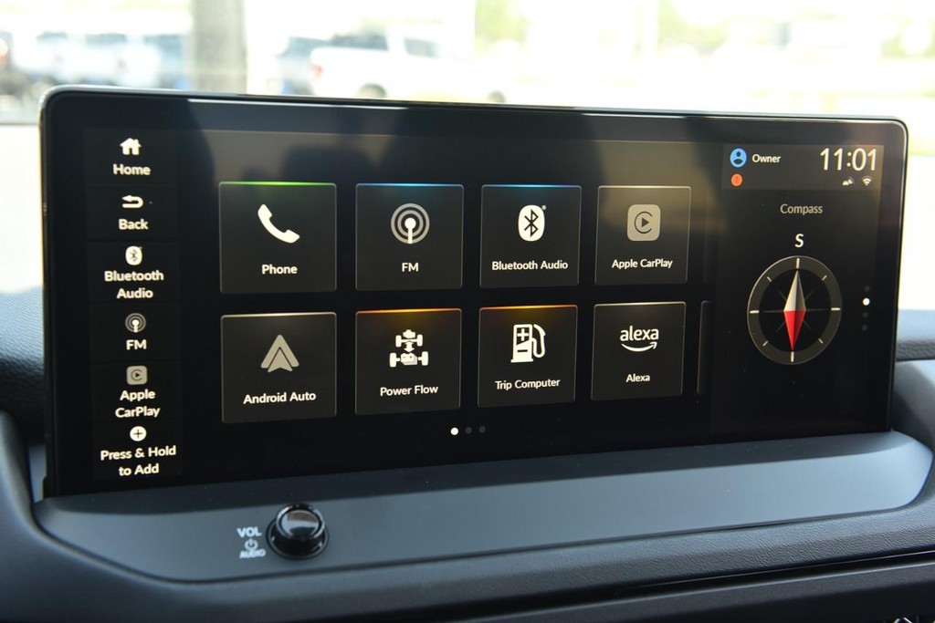 Honda Accord Hybrid Vehicle Image 13
