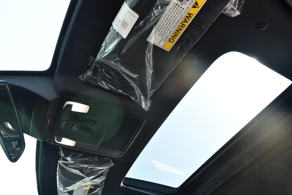 Honda Accord Hybrid Vehicle Image 22