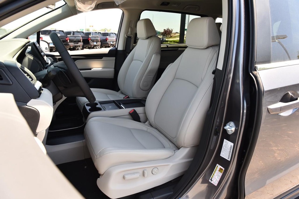 Honda Odyssey Vehicle Image 22