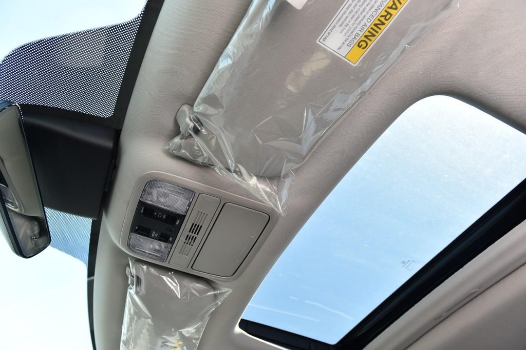 Honda Odyssey Vehicle Image 24
