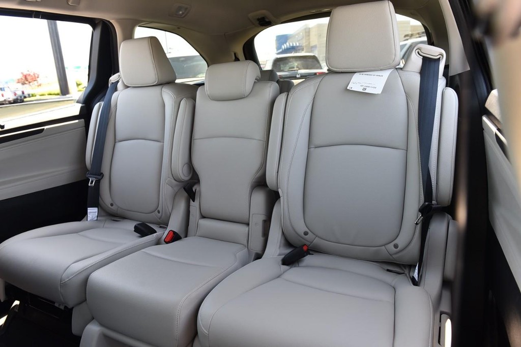 Honda Odyssey Vehicle Image 25